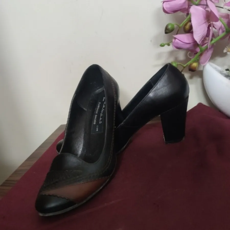 کفش چرم درگاهی
