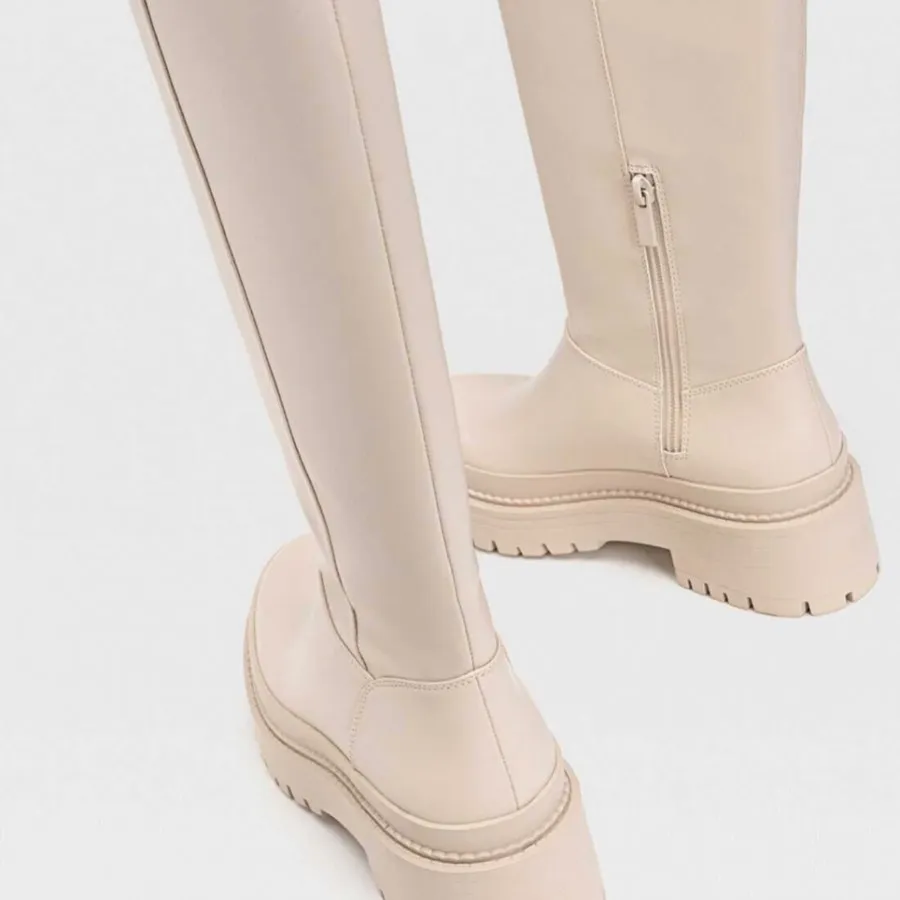 بوت  چرم استرادیواریوس