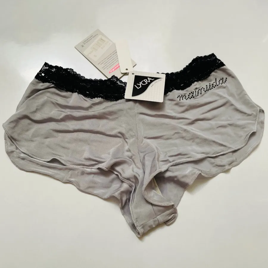 شورت زنانه سایز مدیوم