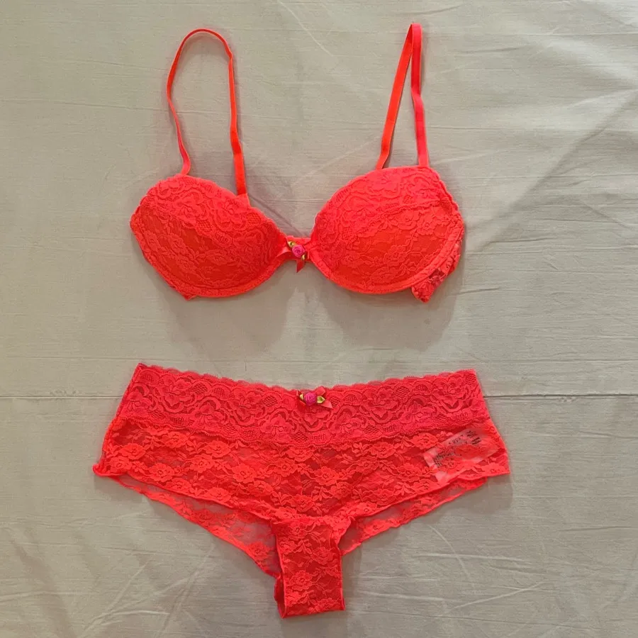 ست لباس زیر