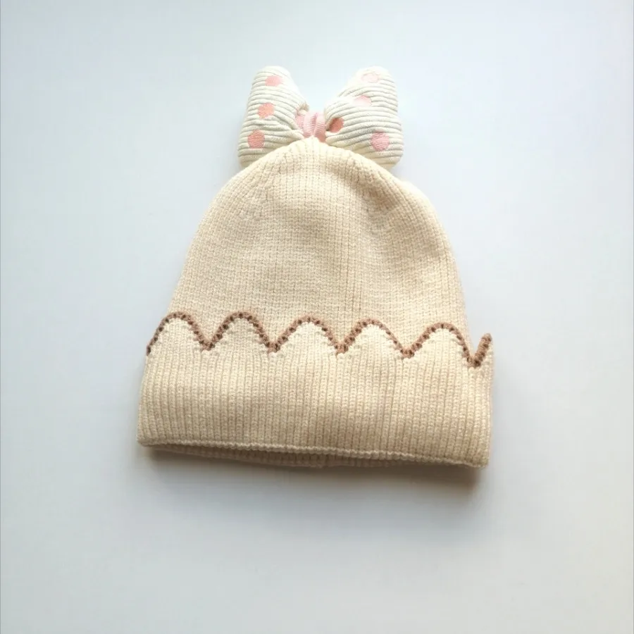 کلاه بافت پاپیون