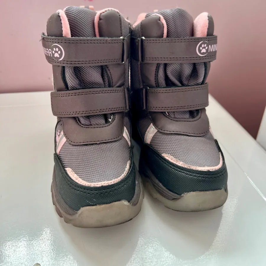 بوت دخترانه ضد آب