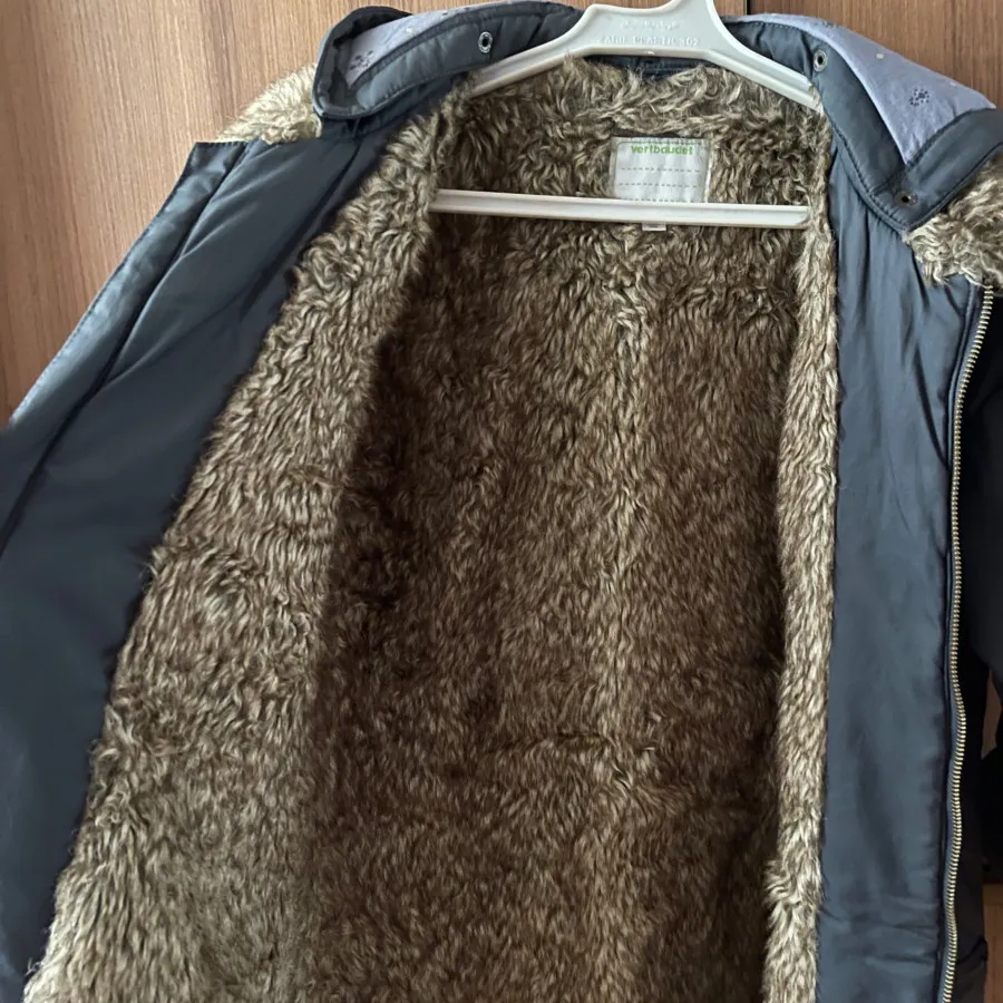 کاپشن زنانه