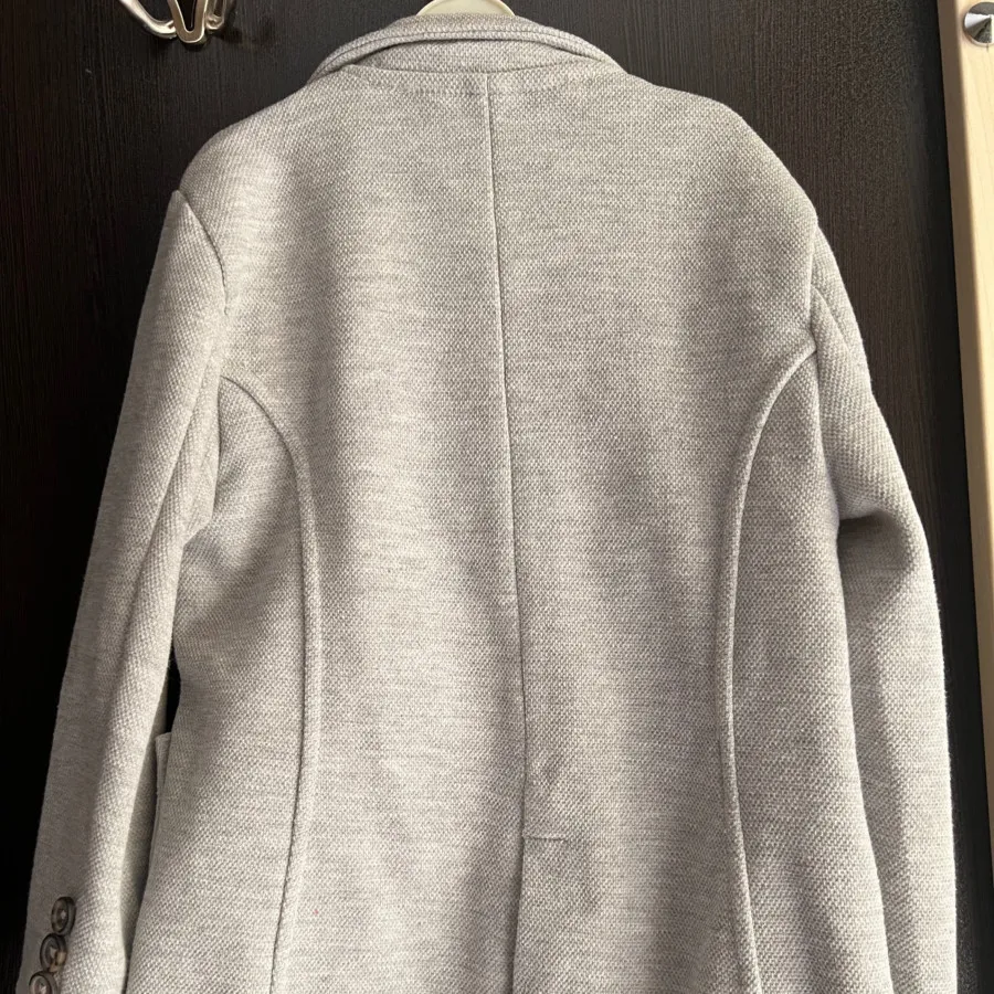 کت بچگانه منگو