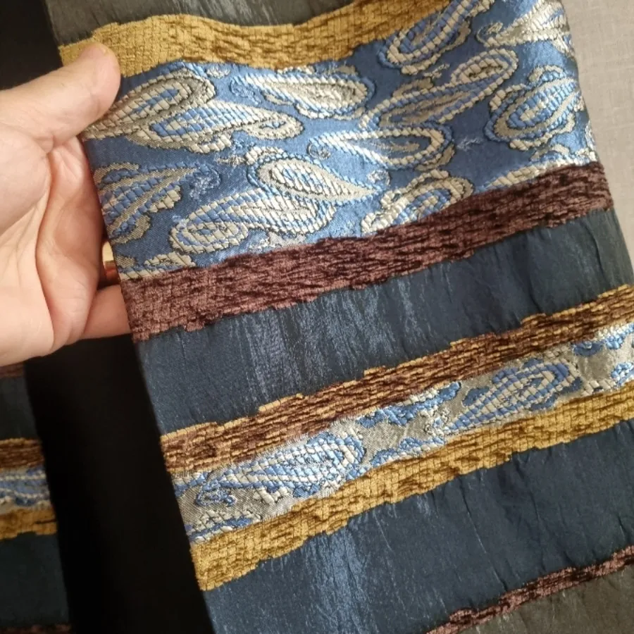 سارافون جلو باز