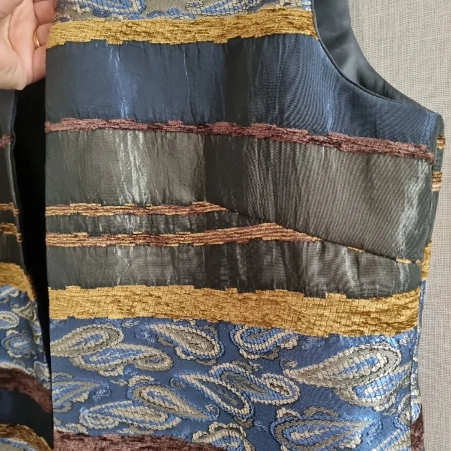 سارافون جلو باز