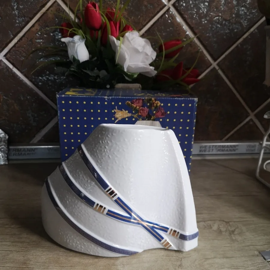 گلدان فانتری