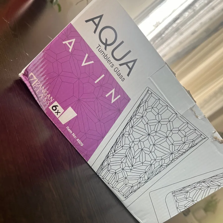 لیوان دور طلایی