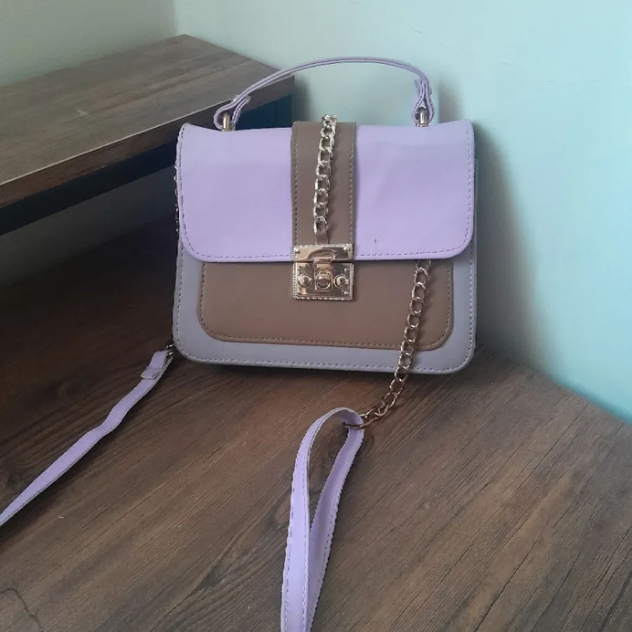 کیف  دوشی زنانه