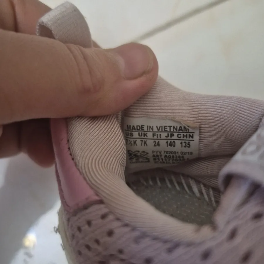 کفش دخترونه