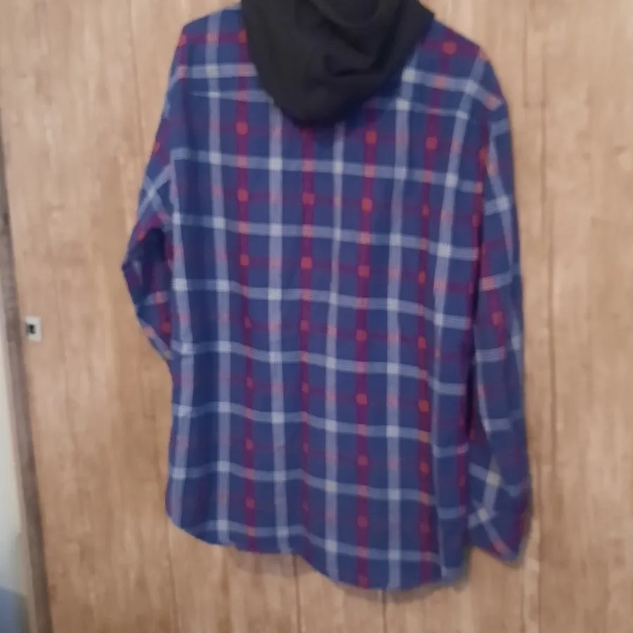 پیراهن پشمی کلاهدار