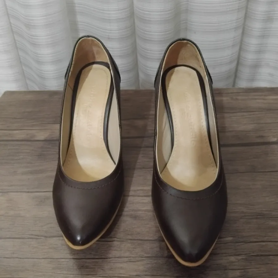 کفش زنانه بوفالو سفید