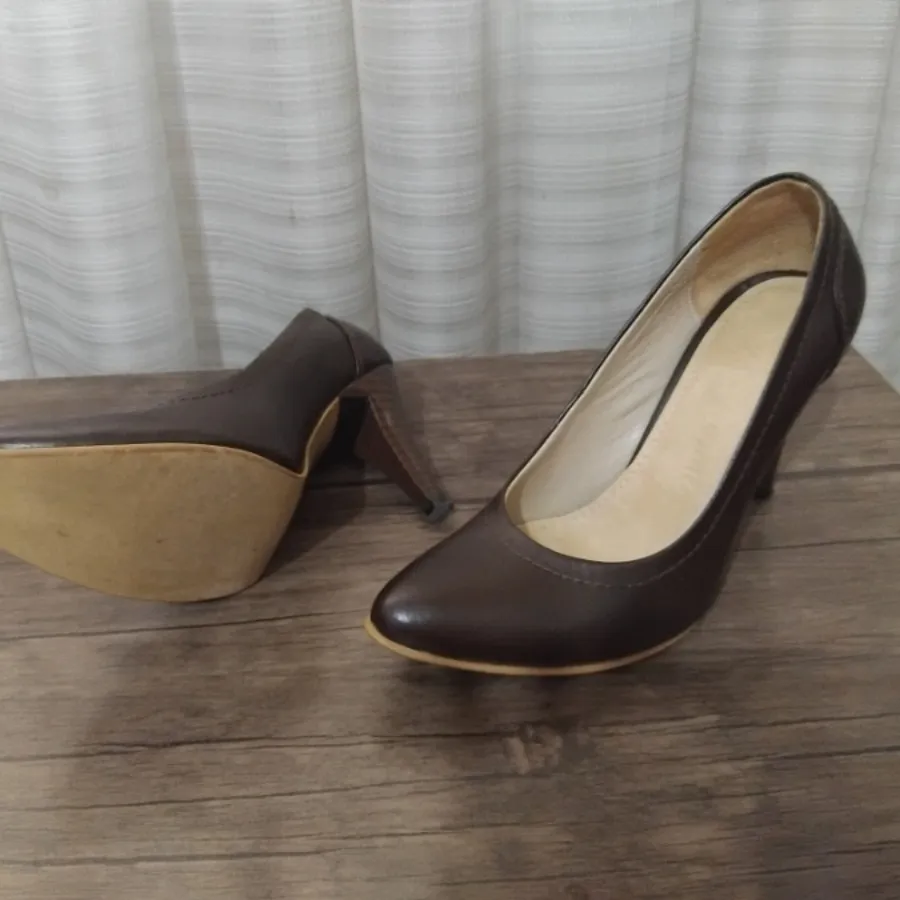 کفش زنانه بوفالو سفید