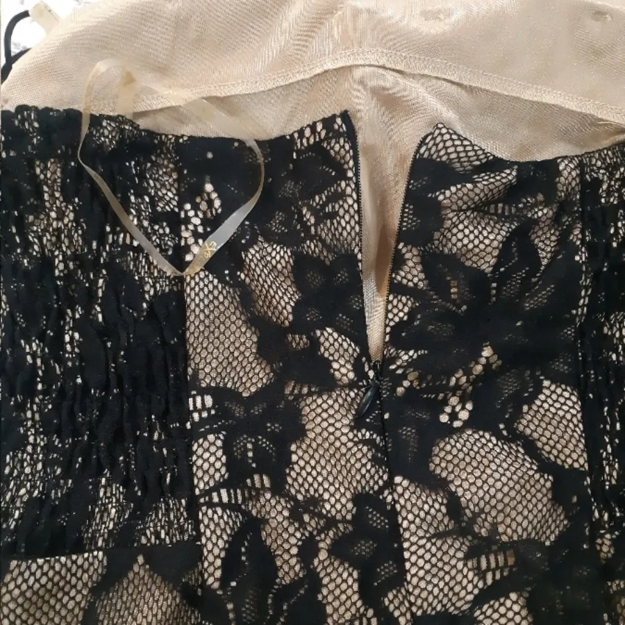 پیراهن دکلته