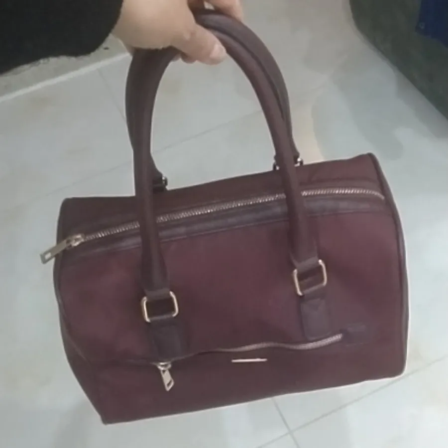 کیف السی وایکیکی