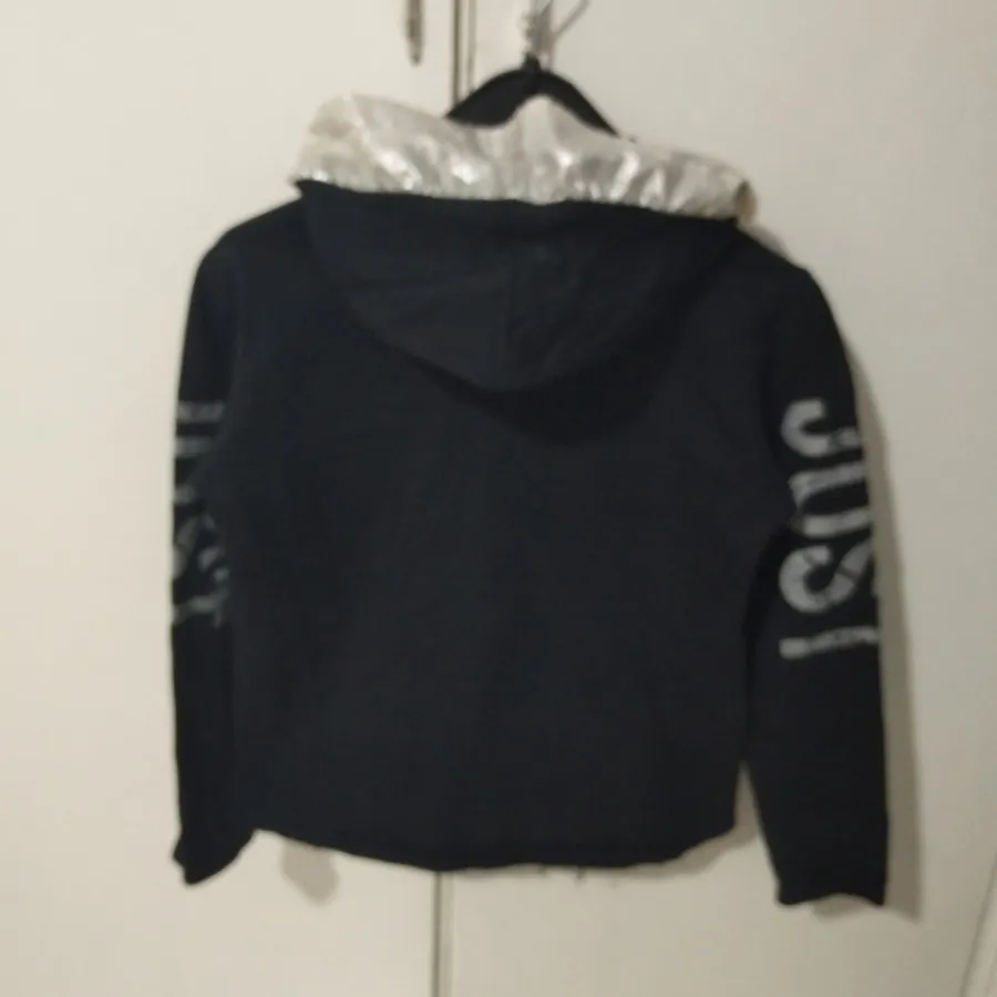 هودی پسرانه