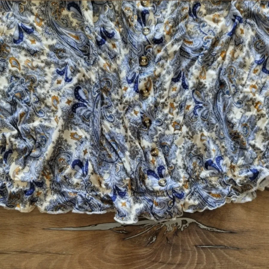 کراپ یقه قایقی