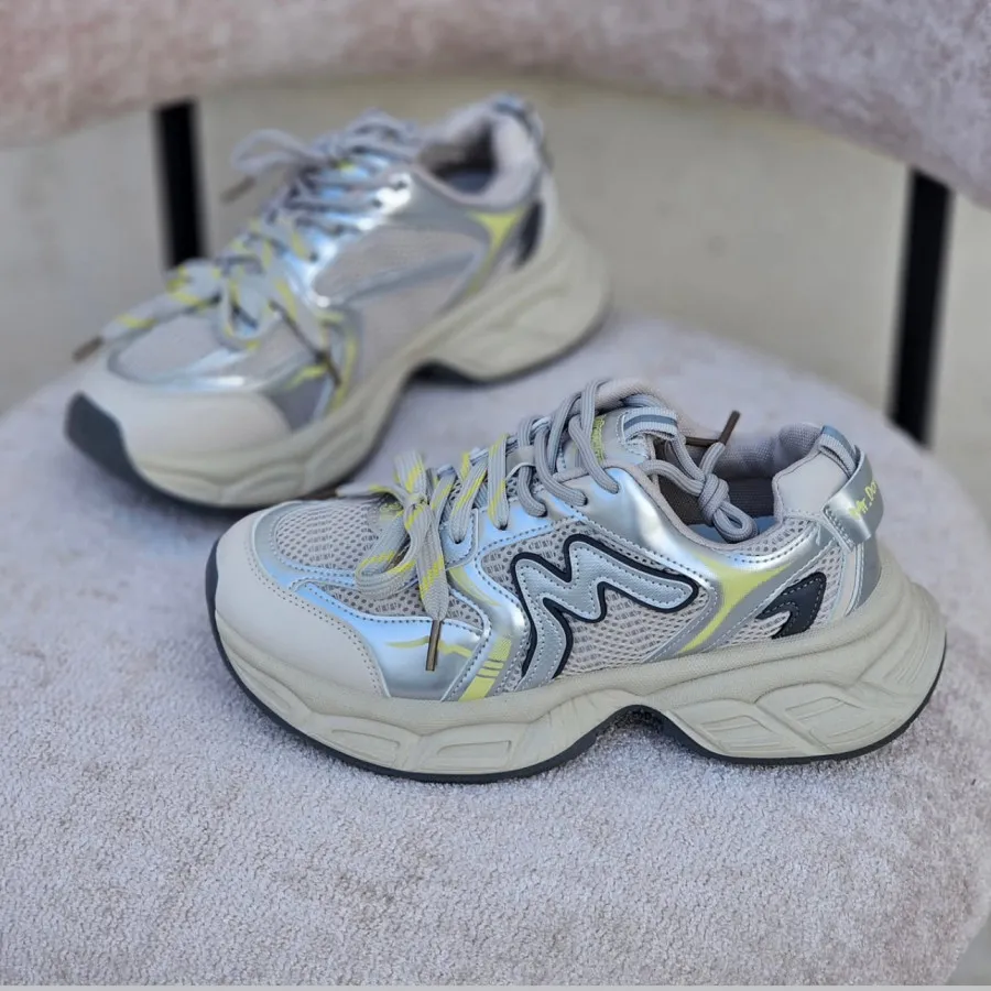 #کتونی_وارداتی