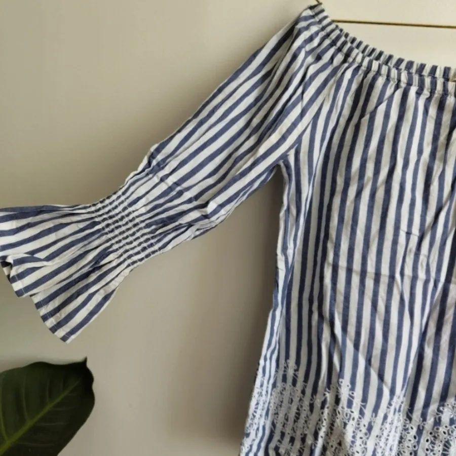 شومیز یقه قایقی