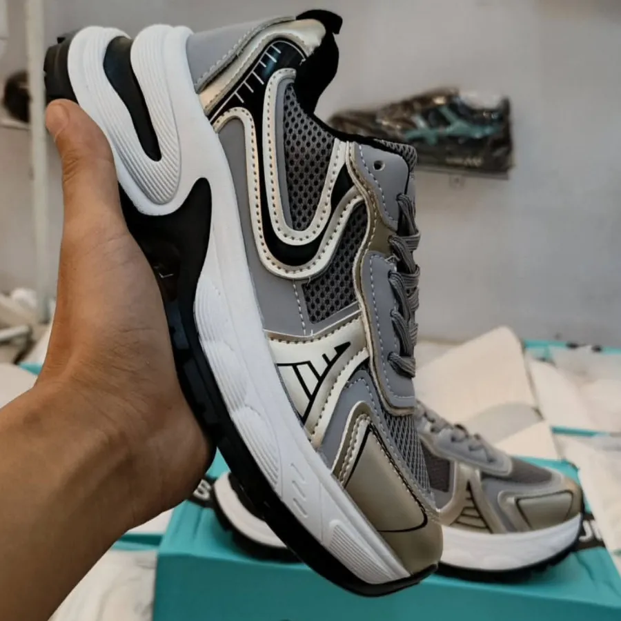 #کتونی_وارداتی شیک