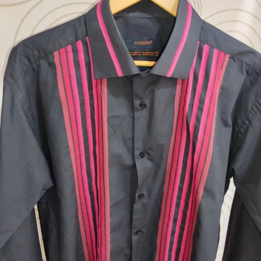 پیراهن مردانه