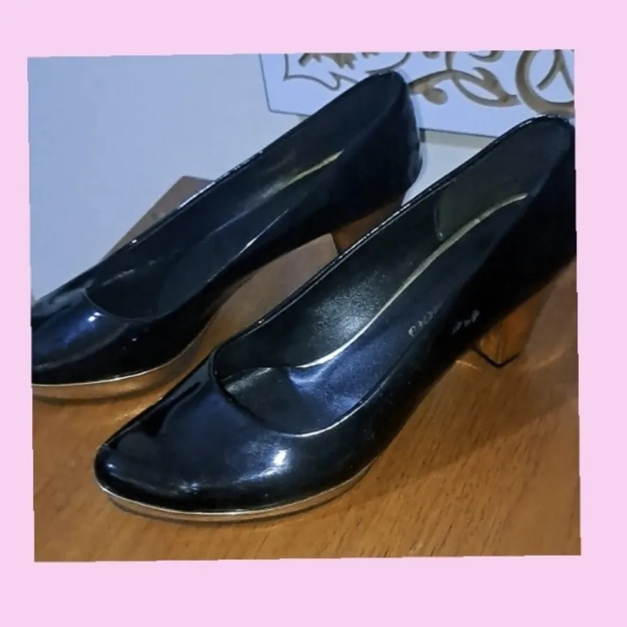 کفش زنانه مجلسی