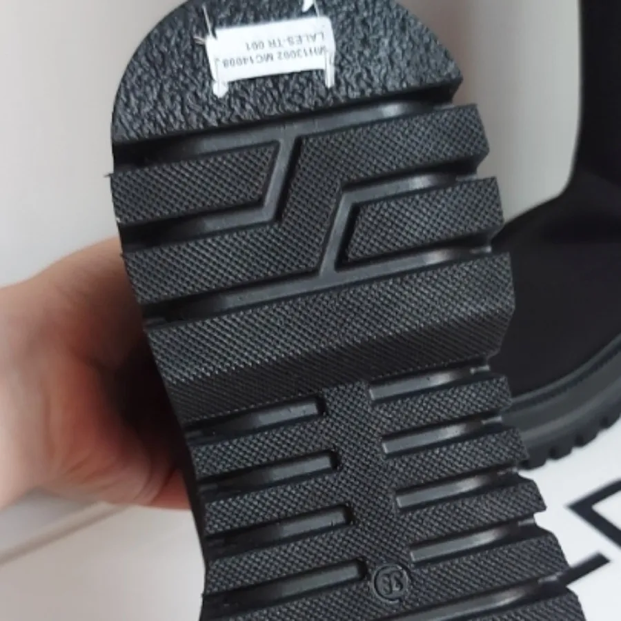 چکمه برند آلدو