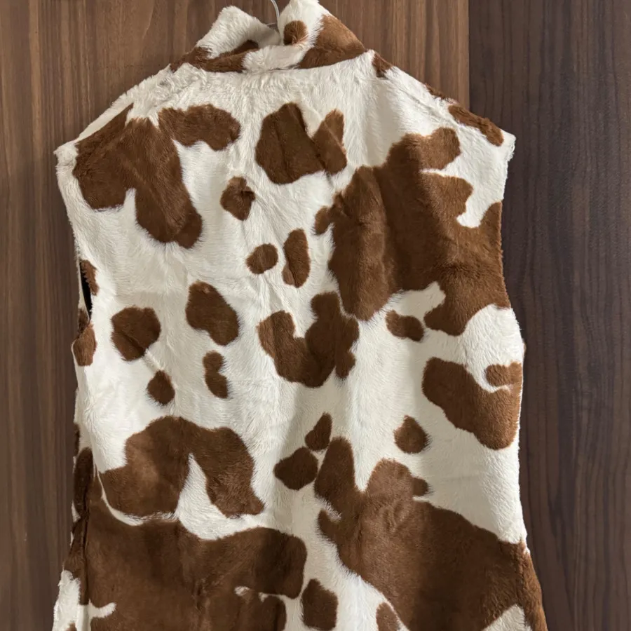 جلیقه طرح گاوی