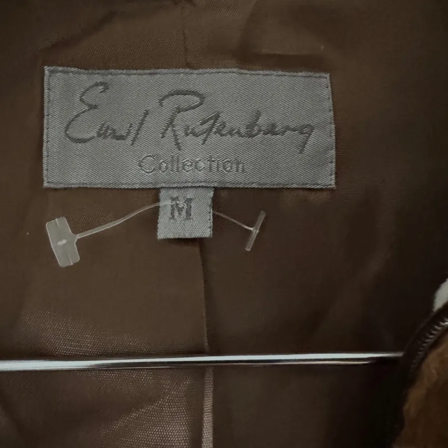 جلیقه طرح گاوی