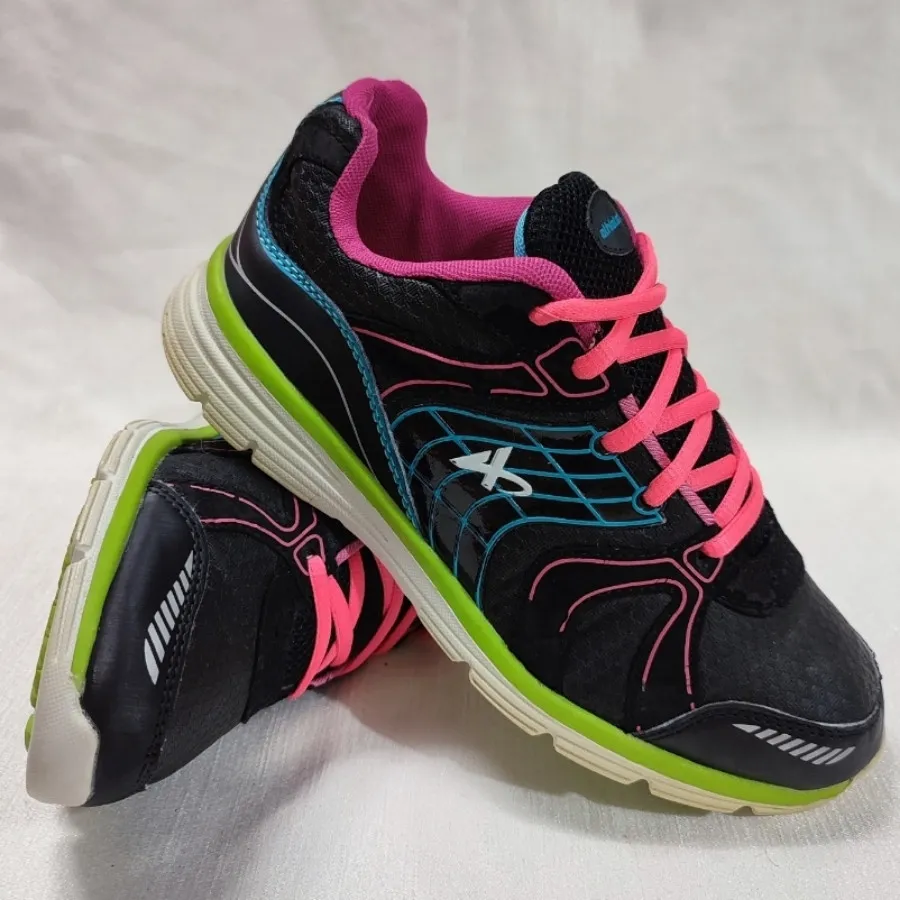 کتونی خارجی