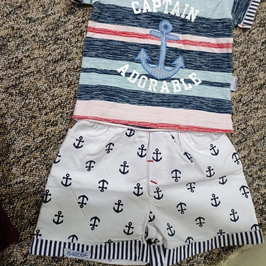 تیشرت و شلوارک