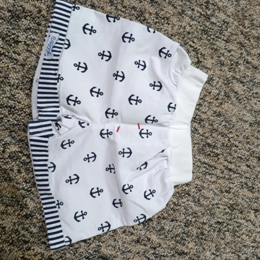 تیشرت و شلوارک