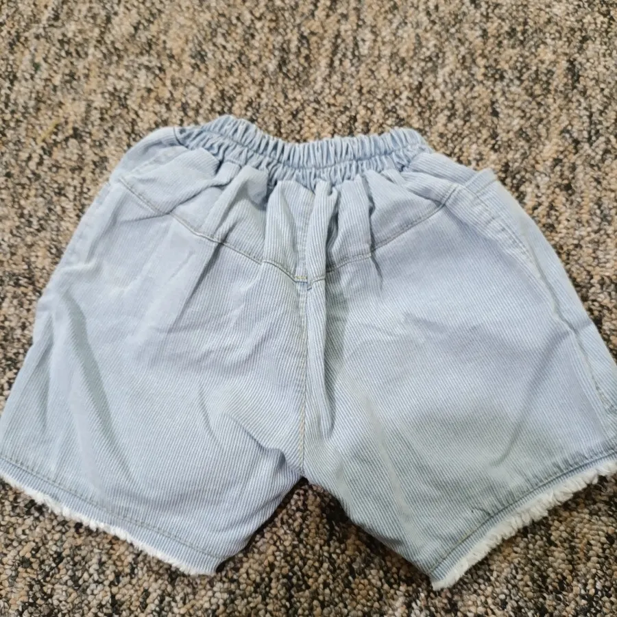 بلوز و شلوارک