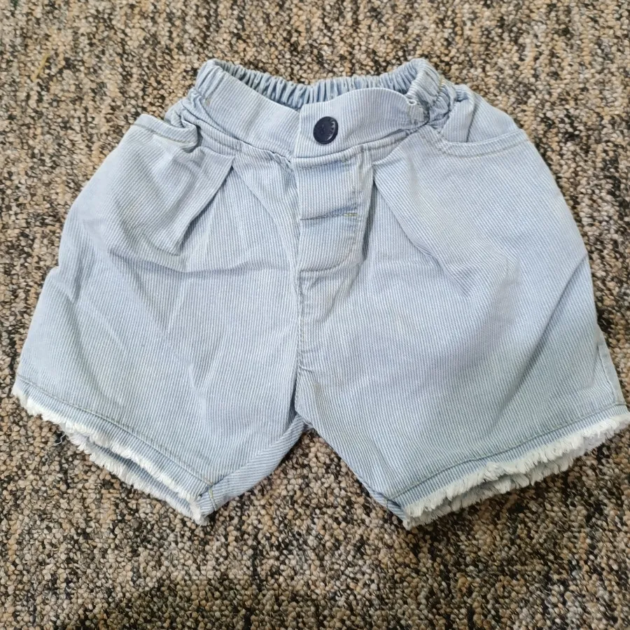 بلوز و شلوارک