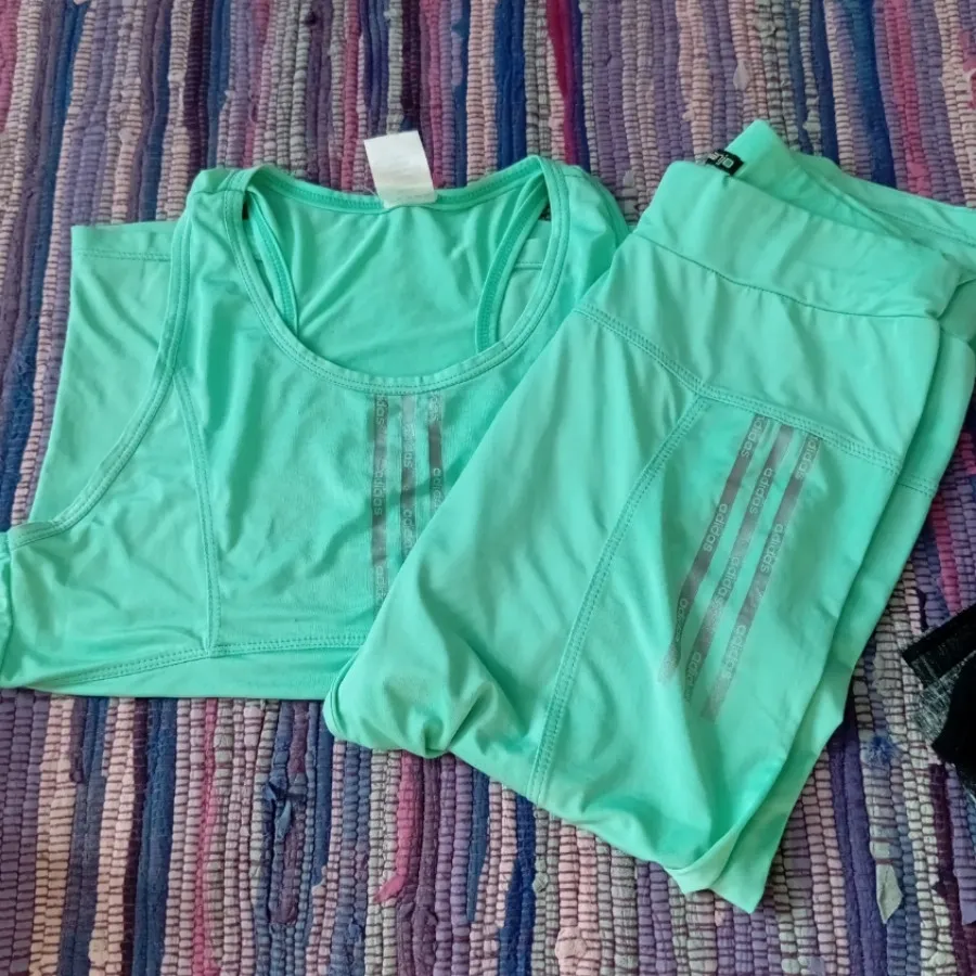 ست ورزشی و لگ