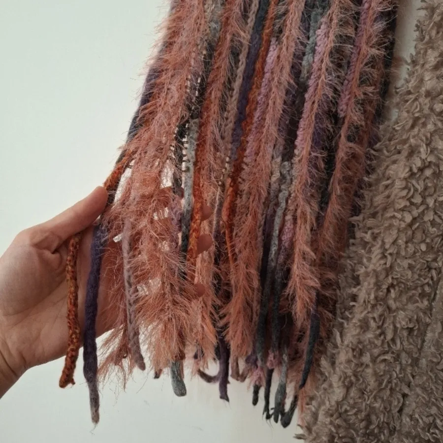 دوتا شال گردن