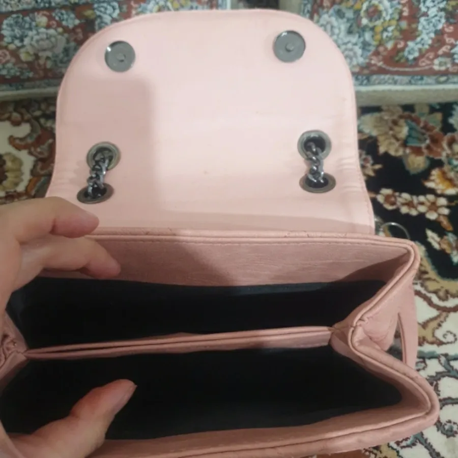 کیف دخترونه صورتی