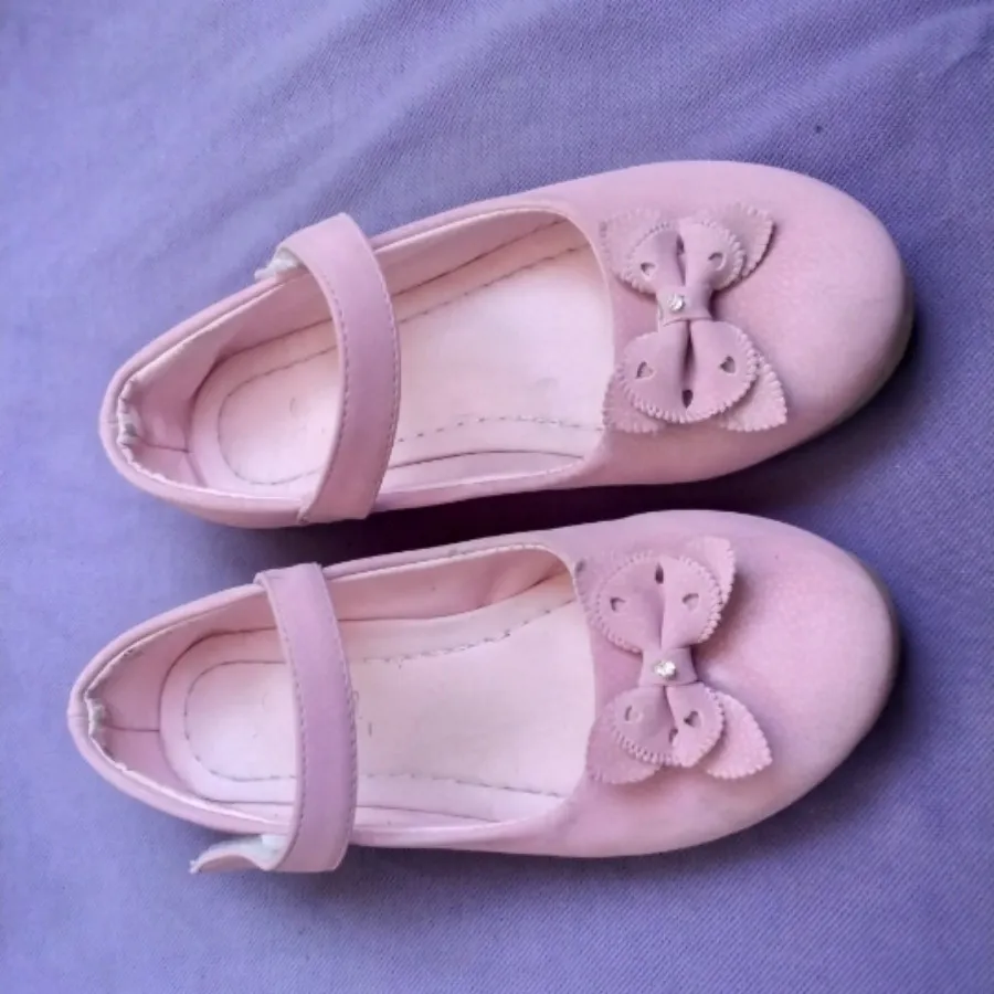 کفش دخترانه صورتی