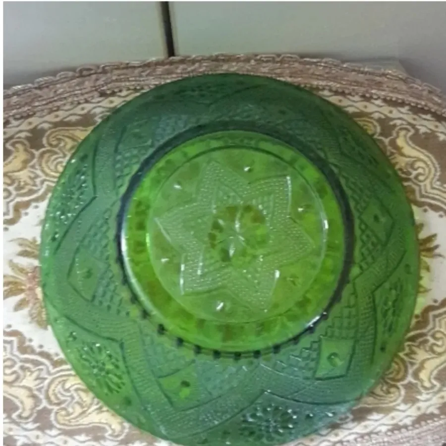 کاسه سبز قدیمی