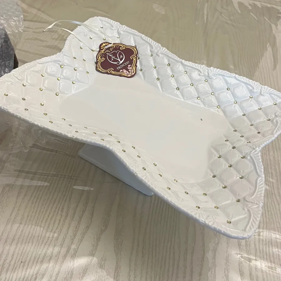 میوه خوری شیرینی خوری