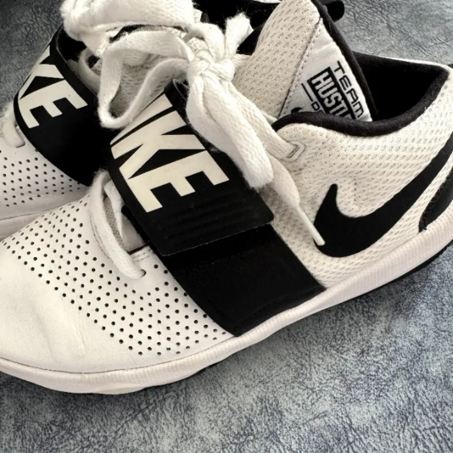 کفش کتونی نایکی اورجینال