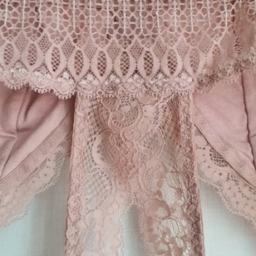 نیم تنه دانتل