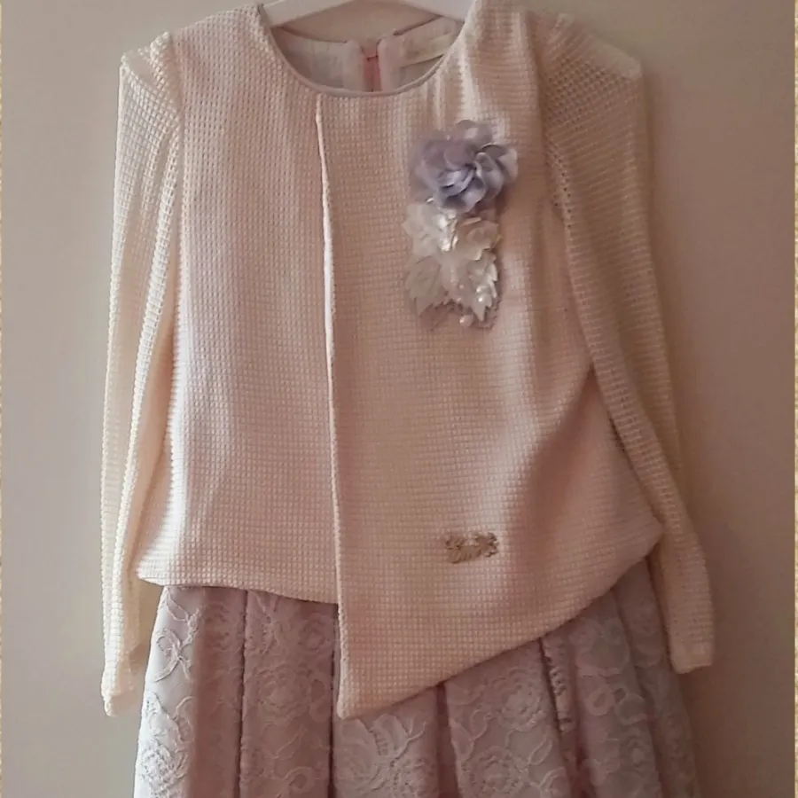 پیراهن دخترانه