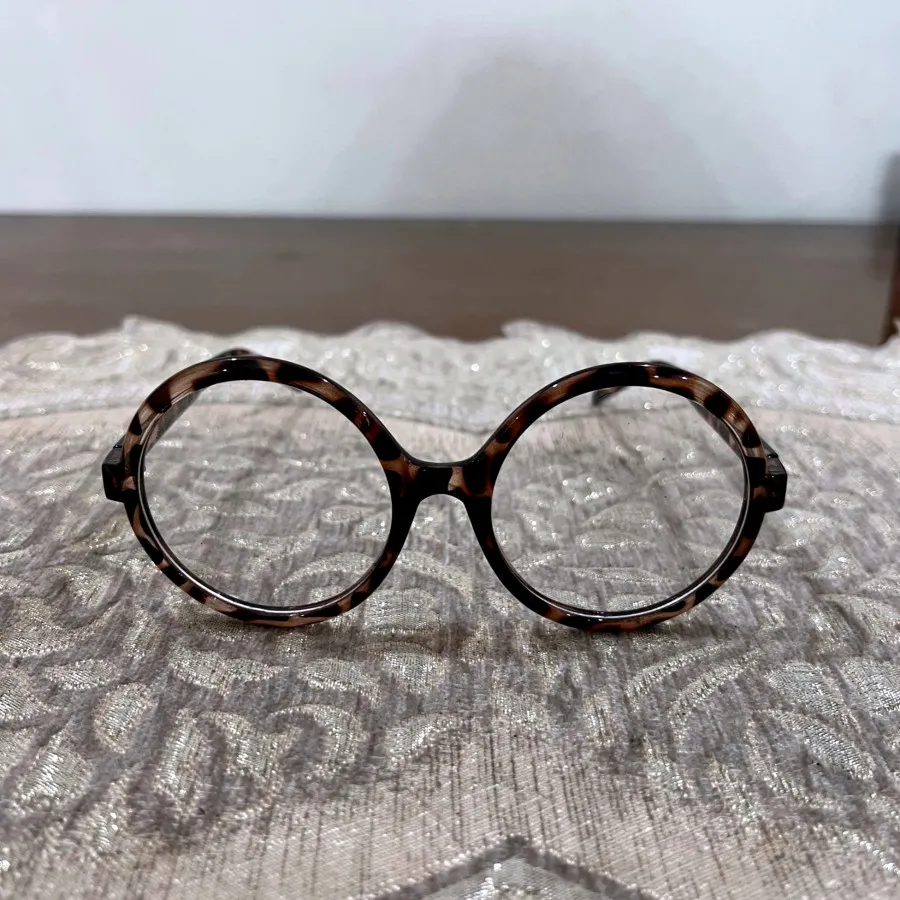 عینک اچ اند ام