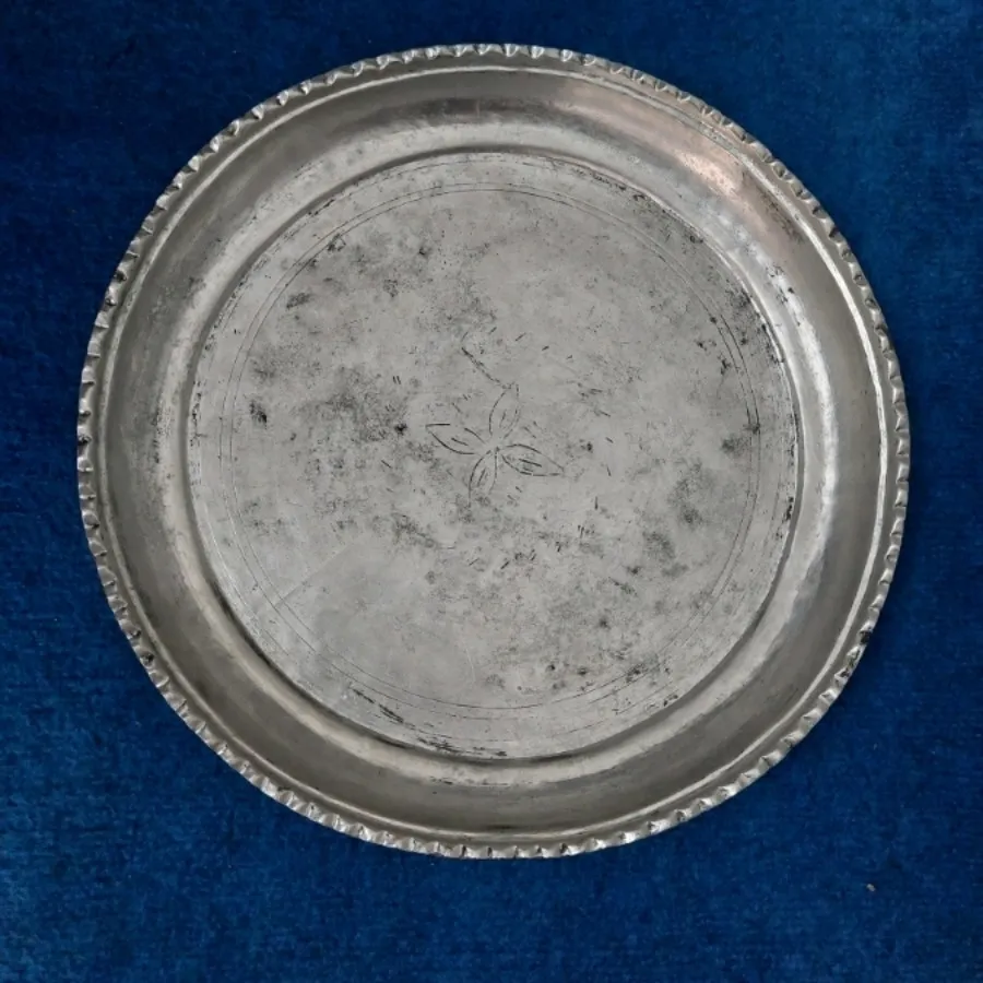 سینی مسی لبه کنگره  قدیمی