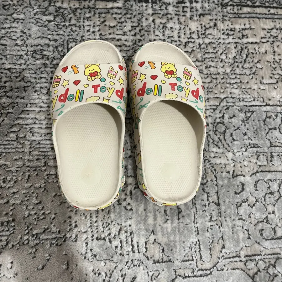 کتونی بچگانه