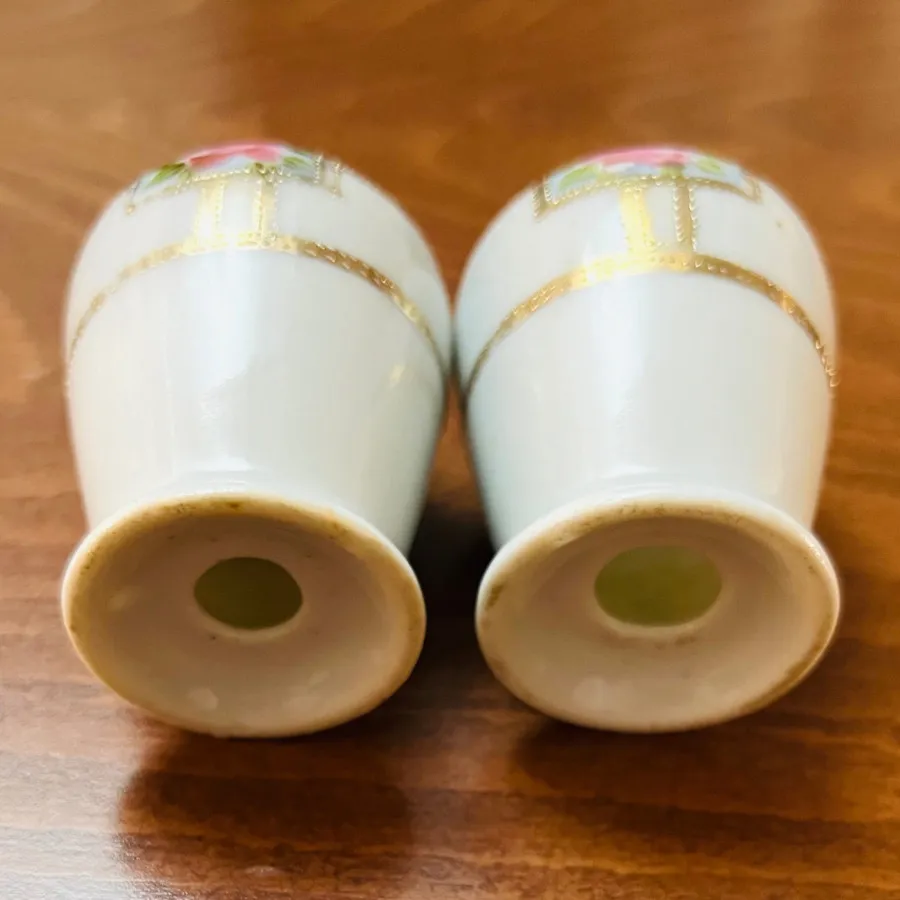 نمک پاش و فلفل پاش قدیمی