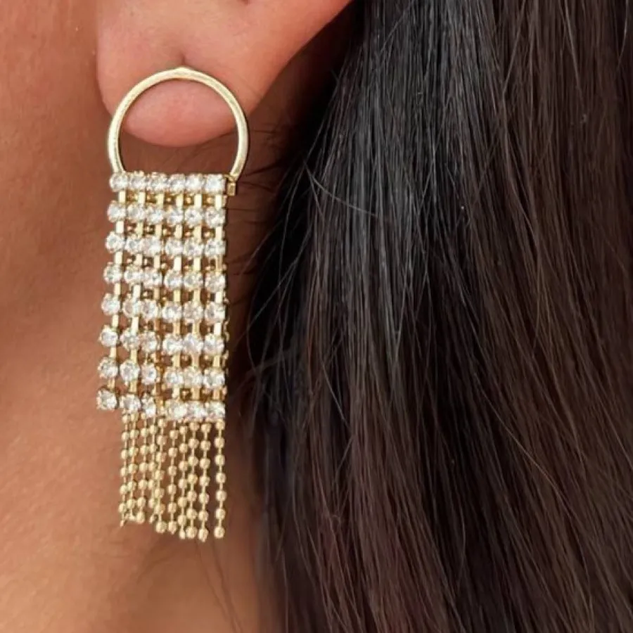 گوشواره ریش ریشی