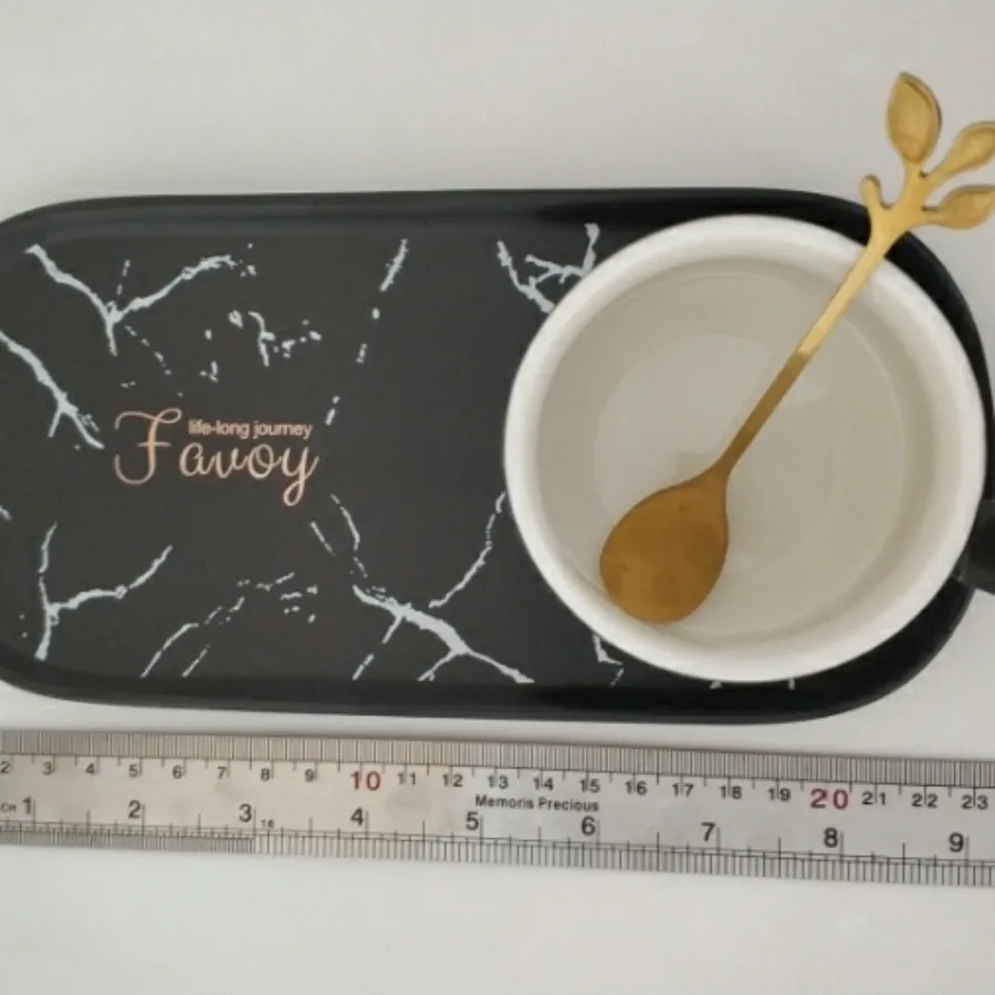 ماگ سینی‌دار