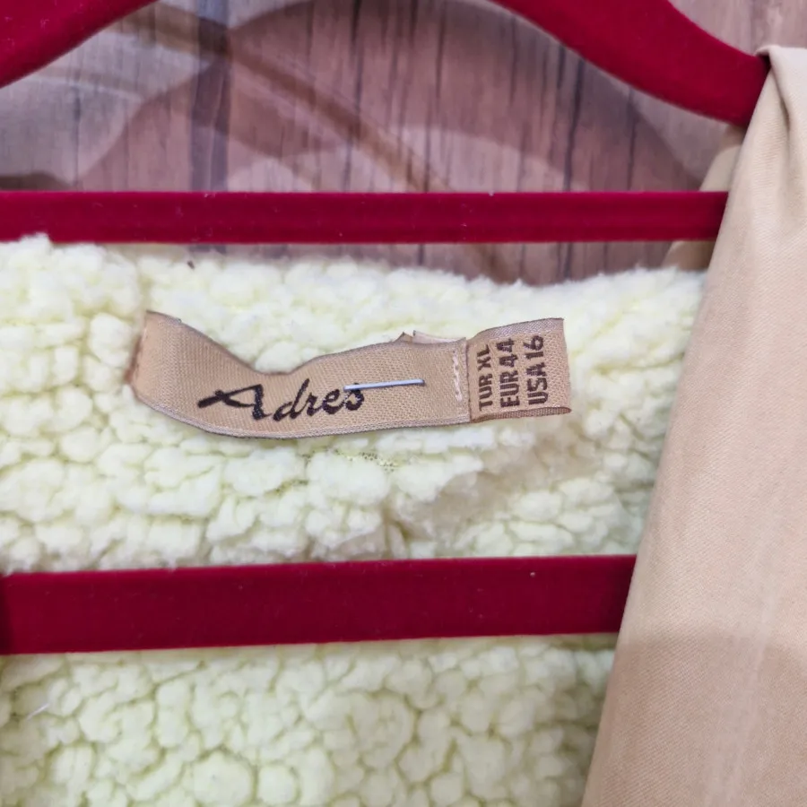 مانتو بارونی پاییزه